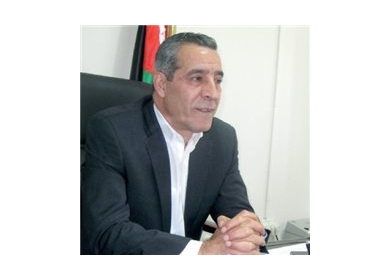 مناشدة للوزير حسين الشيخ