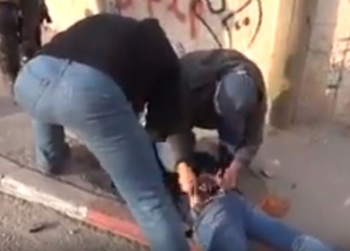 "مستعربون" يختطفون شابين من مخيم الدهيشة