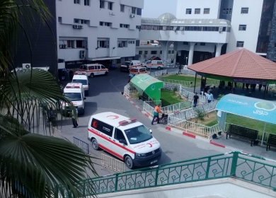 الصحة العالمية تعلن فقدان الاتصال مع مجمع الشفاء الطبي
