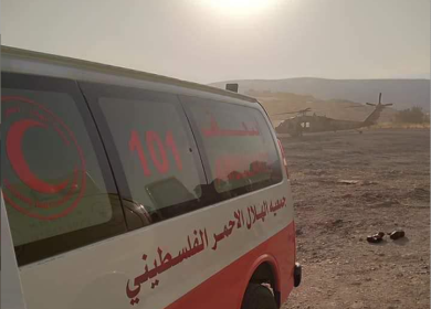 إصابة مواطن وأبنائه في اعتداء للمستوطنين غرب سلفيت