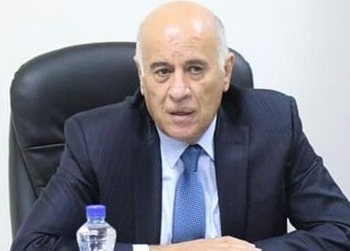 الرجوب يهاتف الدكتور ناصر الدين الشاعر مطمئنا على صحته