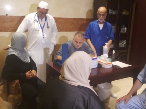 مكة: "البعثة الطبية" تعاملت مع مئات الحالات المرضية وحولت 25 منها للمستشفى