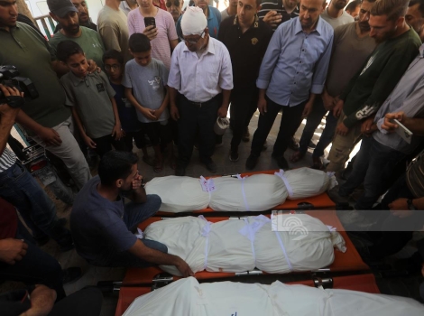 3 شهداء ومصابون إثر قصف الاحتلال مركبة وسط قطاع غزة